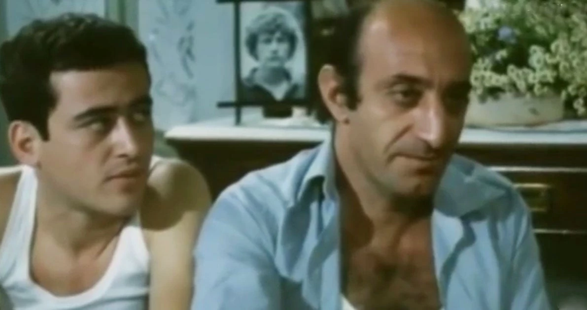 «H Ελλάς πωλείται. Αλλά όχι σήμερα. Από παλιά»-Όταν ο Κώστας Τσάκωνας έλεγε μεγάλες αλήθειες αλλά κανείς δεν τον άκουγε (βίντεο)
